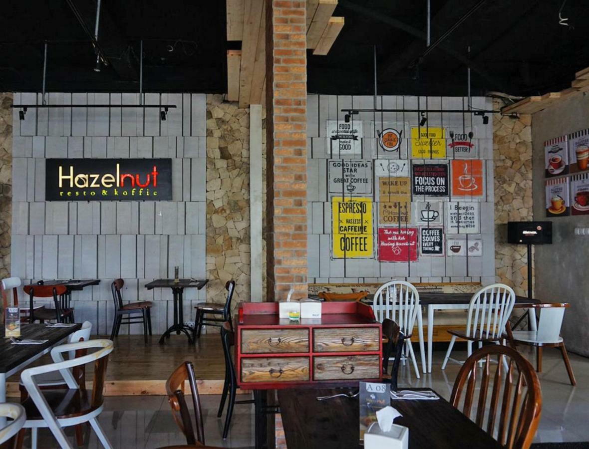 Hazotel Семаранг Экстерьер фото